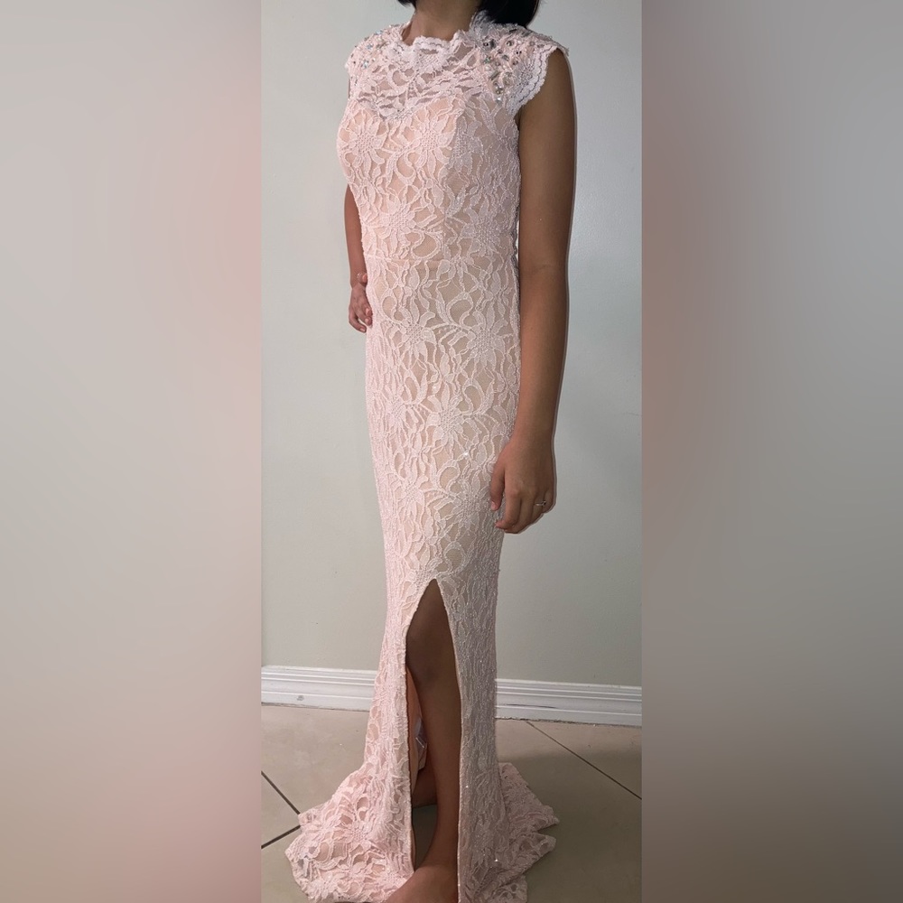 Pink lace gown with sequin cuff sleeve.     Size 3‎